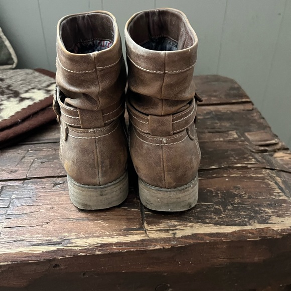 Western low boot - Picture 3 of 4